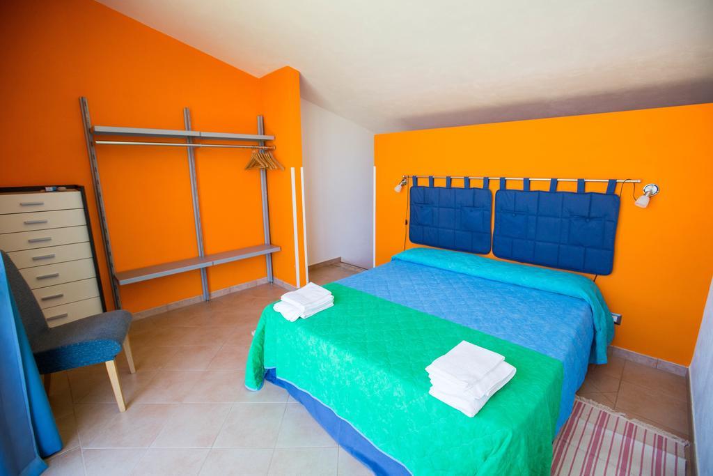 Ogliastro Sul Mare - Sleep And Dream Villa Чефалу Стая снимка