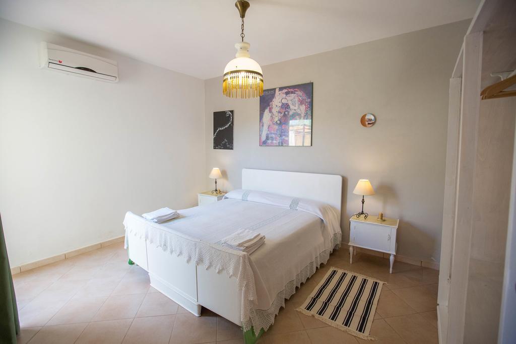 Ogliastro Sul Mare - Sleep And Dream Villa Чефалу Стая снимка