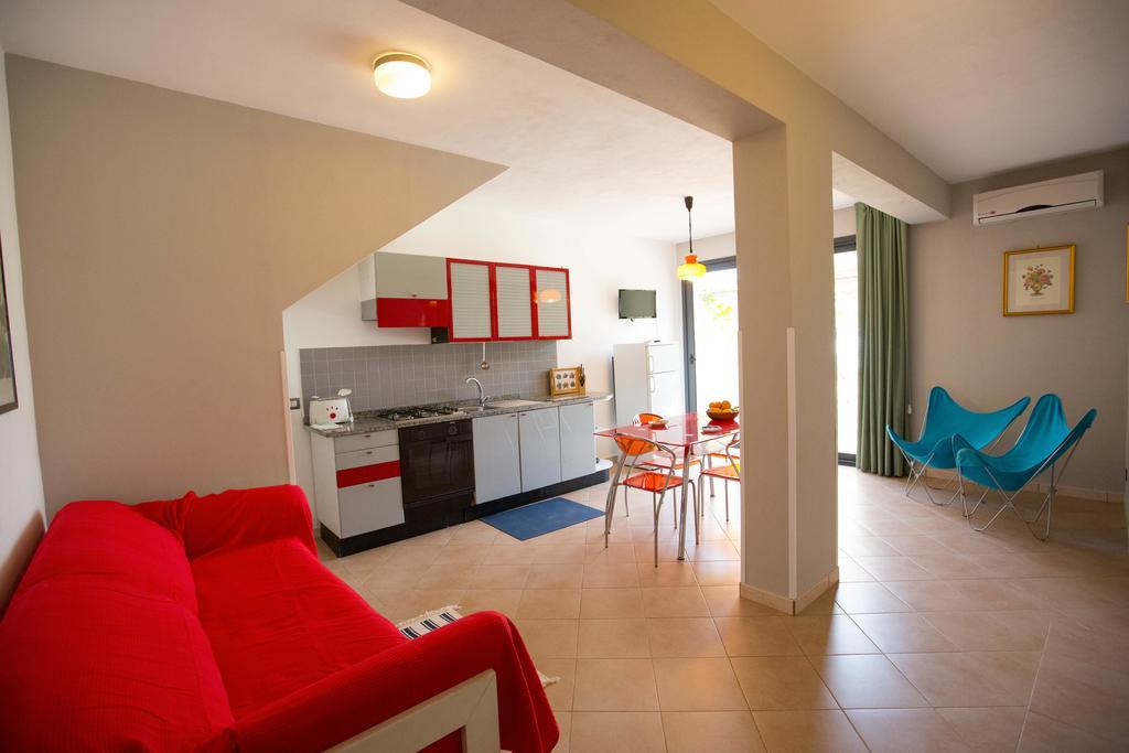 Ogliastro Sul Mare - Sleep And Dream Villa Чефалу Стая снимка